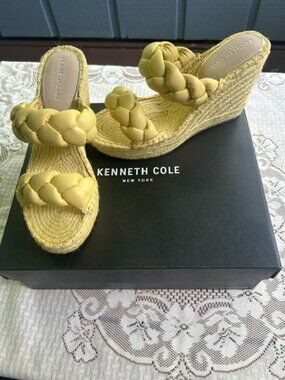 Kenneth Cole New York Braided Espadrille Wedge Sandals – Yellow Size 8